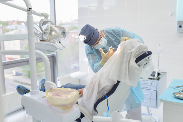 Best Emergency Denture Repair in Labasas, CA